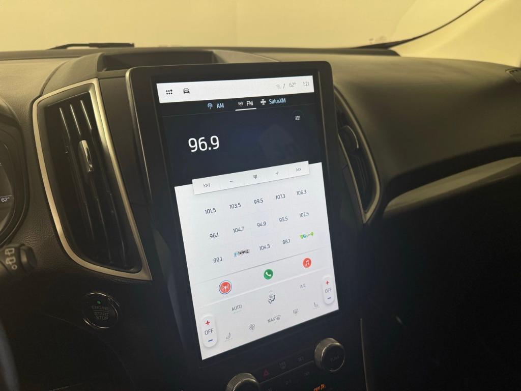 used 2023 Ford Edge car, priced at $20,880