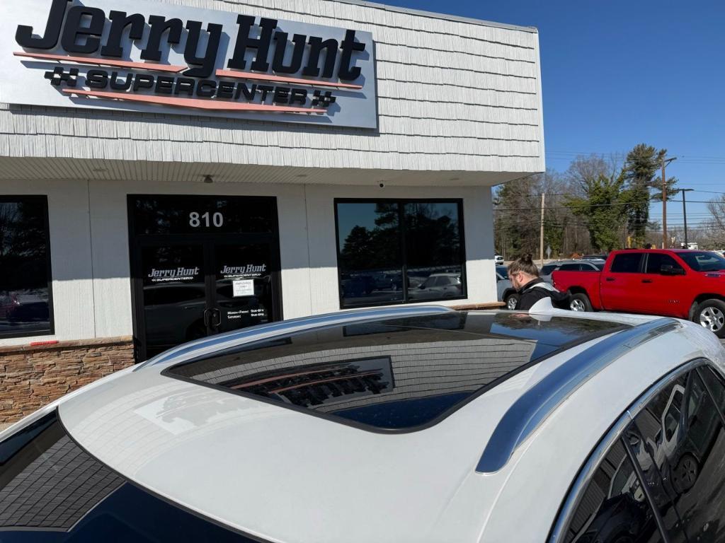 used 2023 Buick Envision car, priced at $31,788