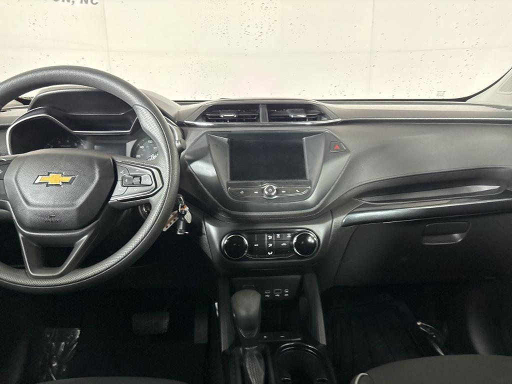 used 2023 Chevrolet TrailBlazer car, priced at $15,888