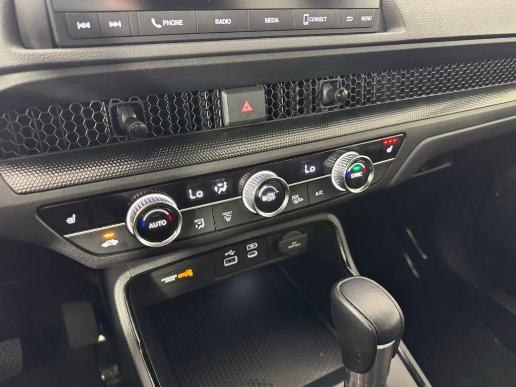 used 2025 Honda CR-V Hybrid car, priced at $30,988