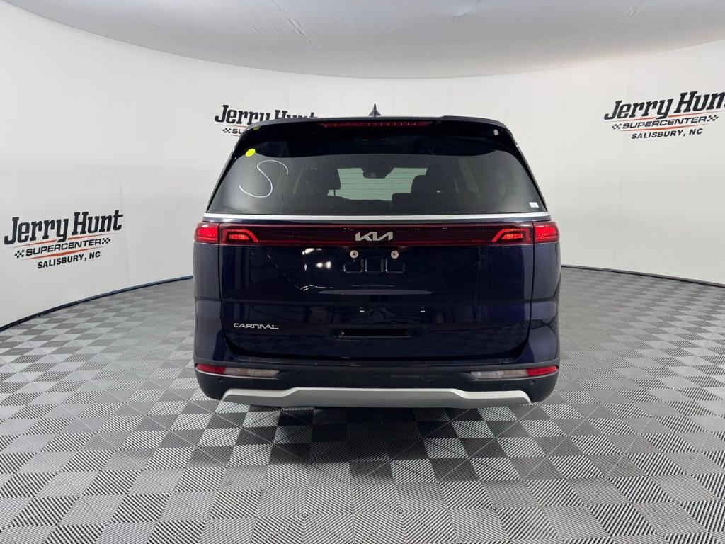used 2023 Kia Carnival car, priced at $27,288