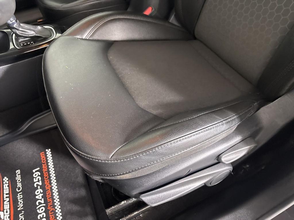 used 2021 Jeep Compass car, priced at $17,499