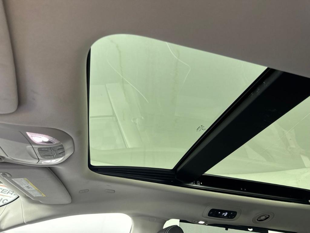 used 2024 Chrysler Pacifica car, priced at $30,162