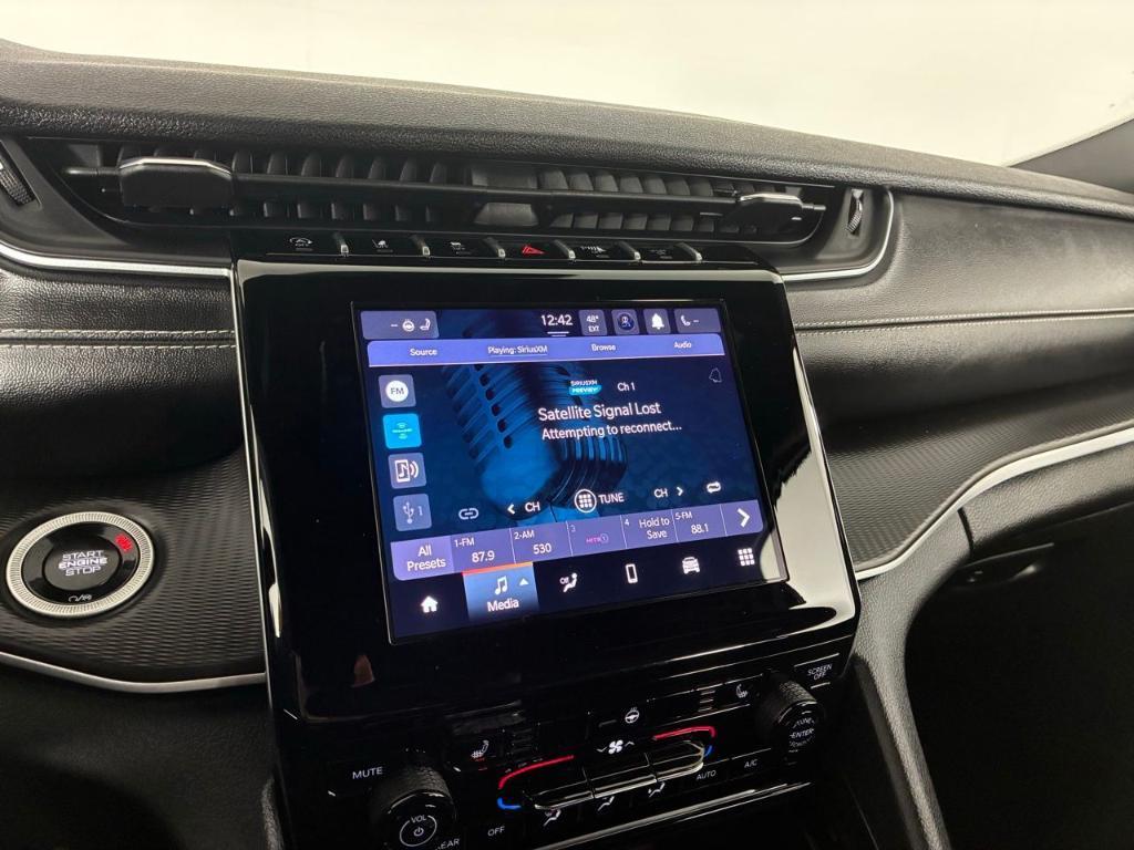 used 2024 Jeep Grand Cherokee L car, priced at $33,588