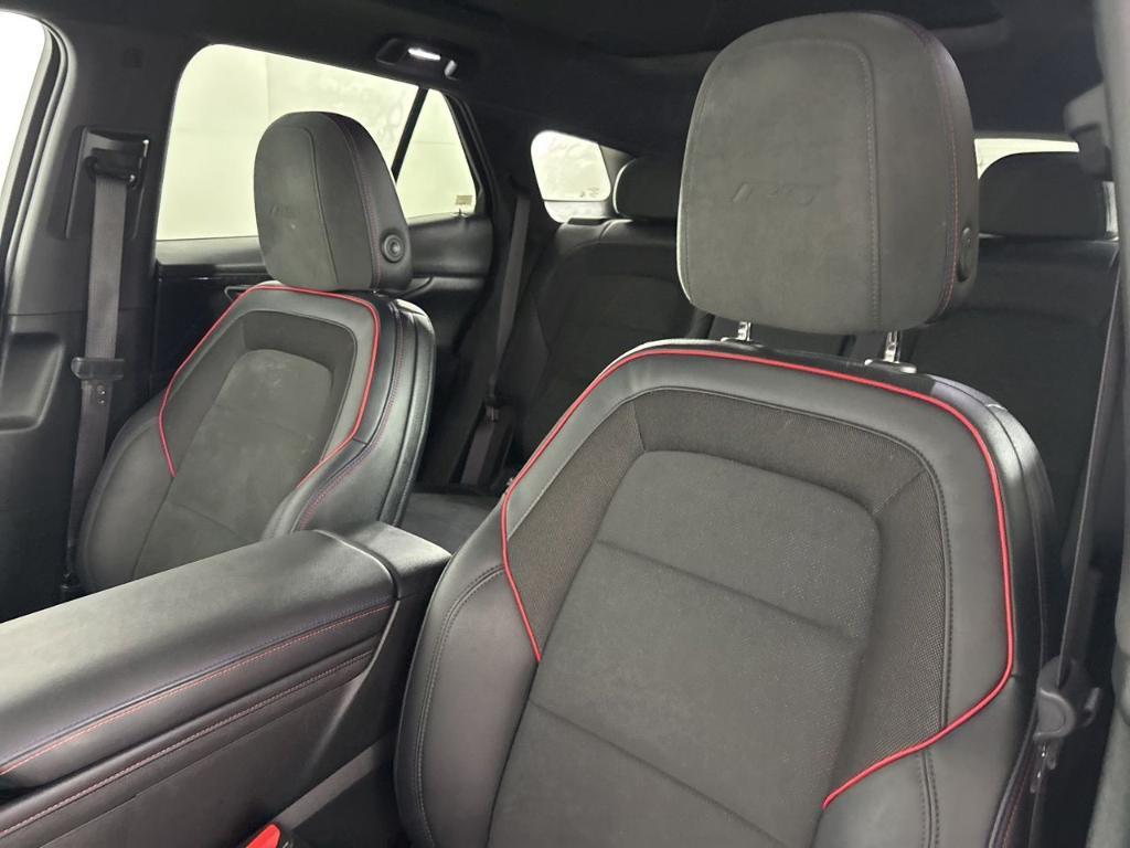 used 2025 Chevrolet Blazer EV car, priced at $33,120