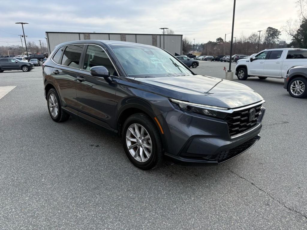 used 2025 Honda CR-V car, priced at $30,952