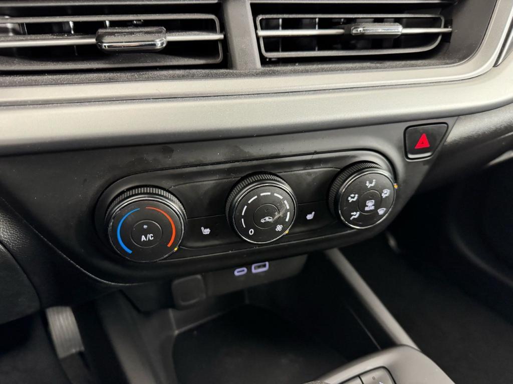 used 2025 Chevrolet Trax car, priced at $19,551