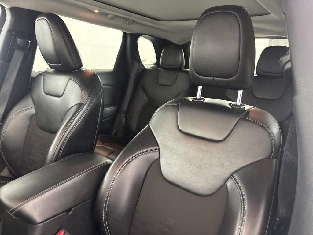 used 2022 Jeep Cherokee car, priced at $19,998