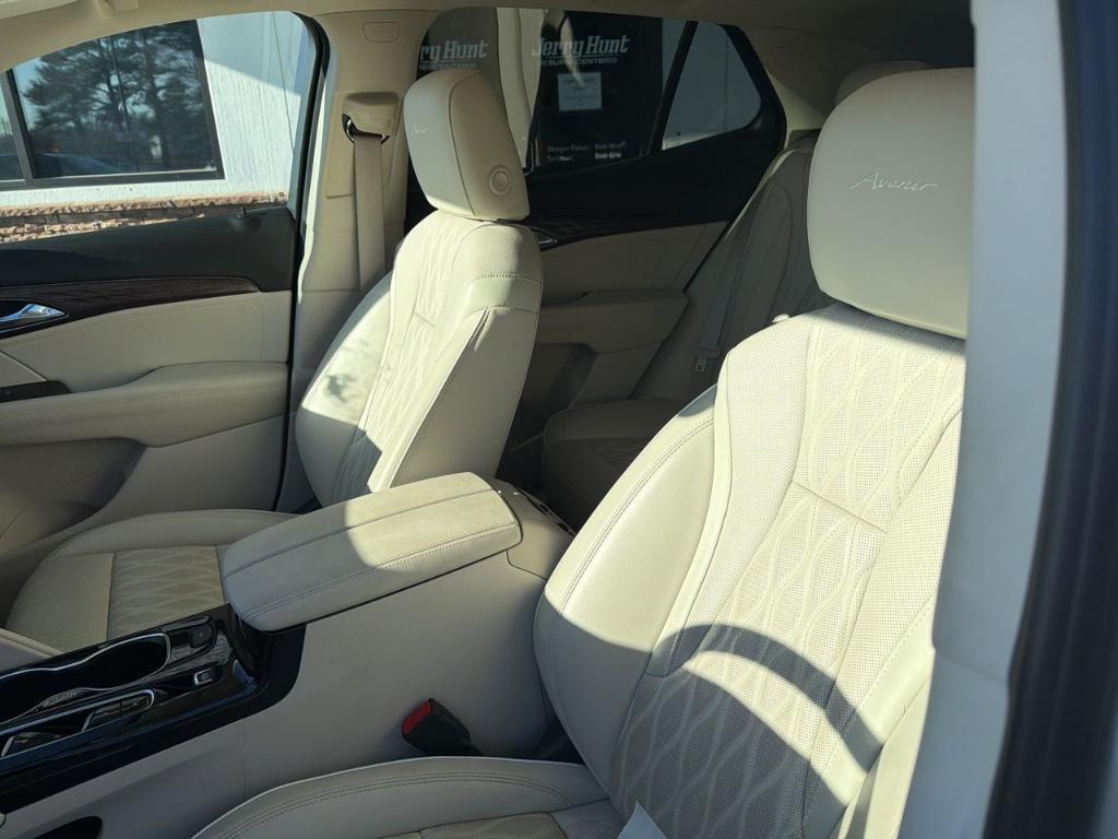 used 2023 Buick Envision car, priced at $30,147