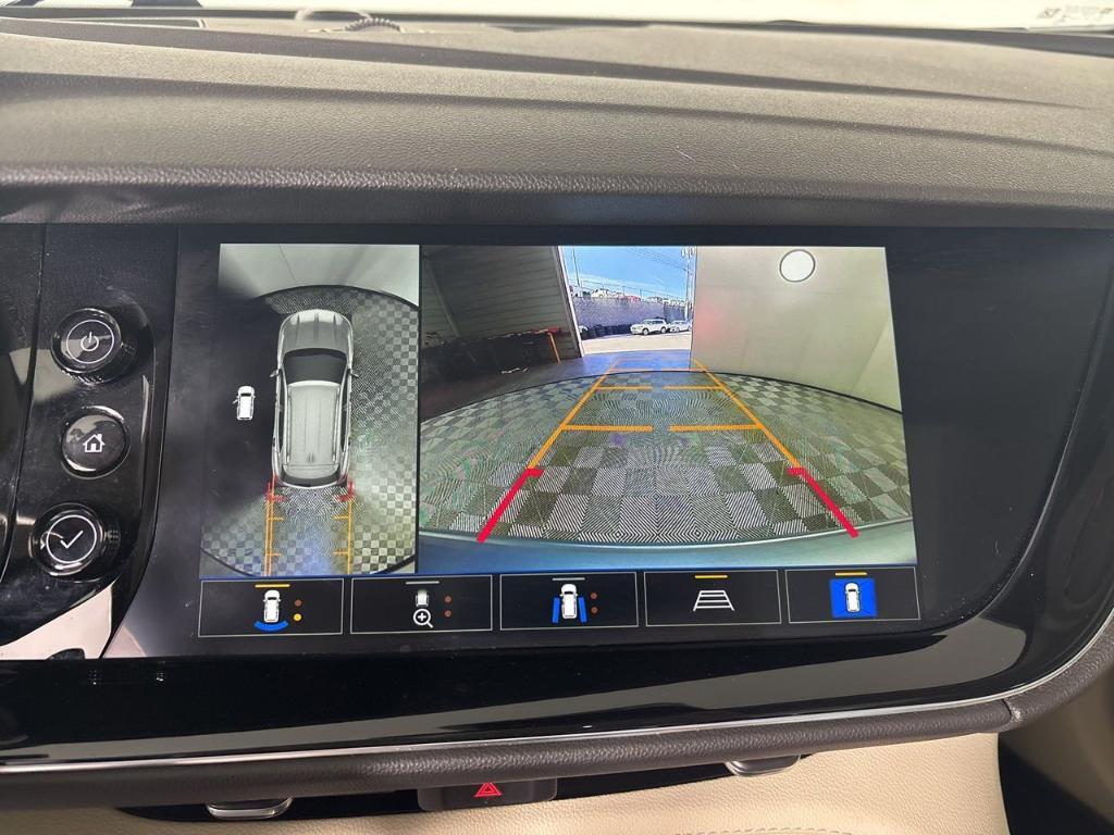 used 2023 Buick Envision car, priced at $29,400