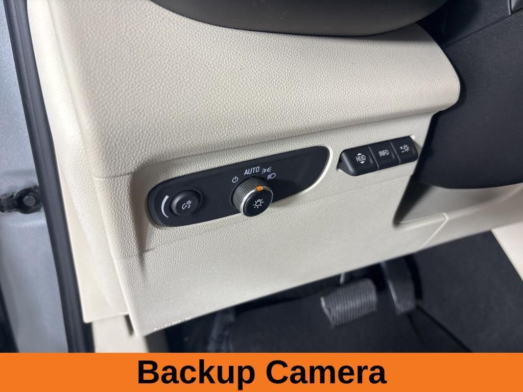 used 2023 Buick Envision car, priced at $29,400