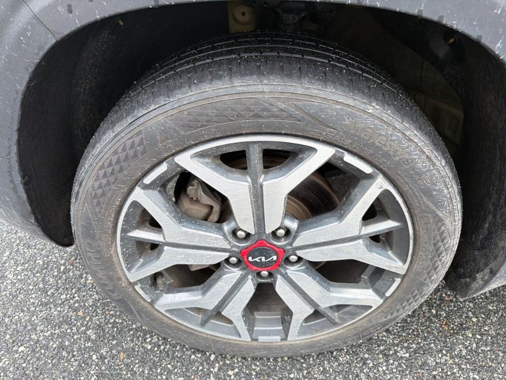 used 2023 Kia Seltos car, priced at $20,243