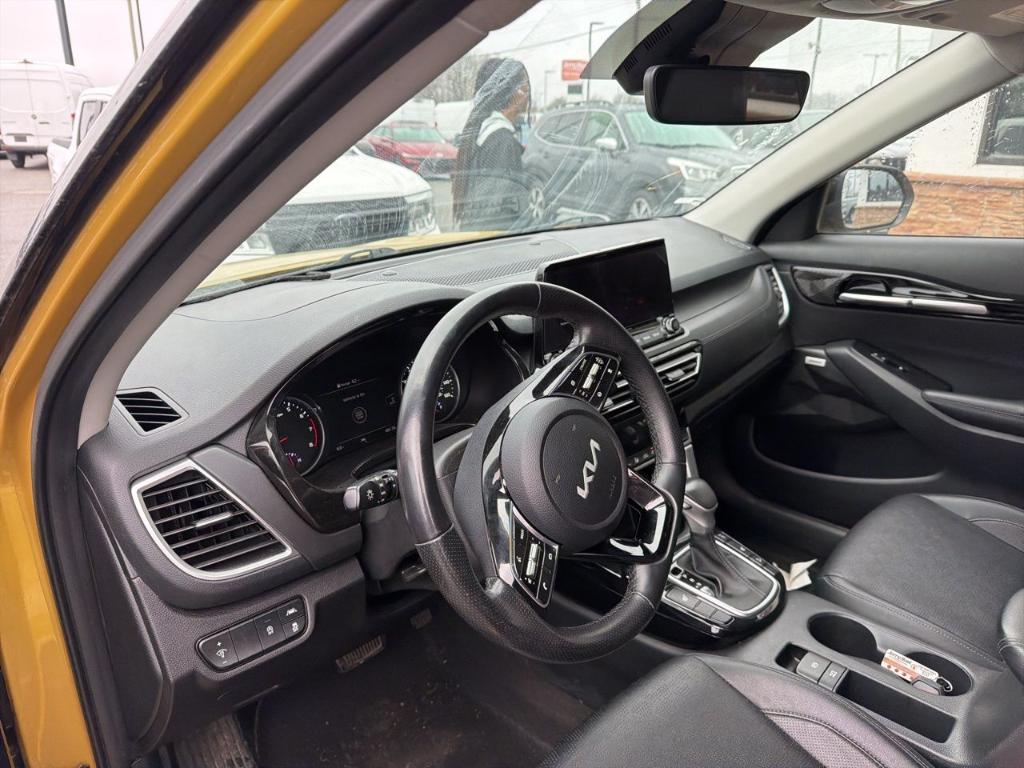 used 2023 Kia Seltos car, priced at $20,243