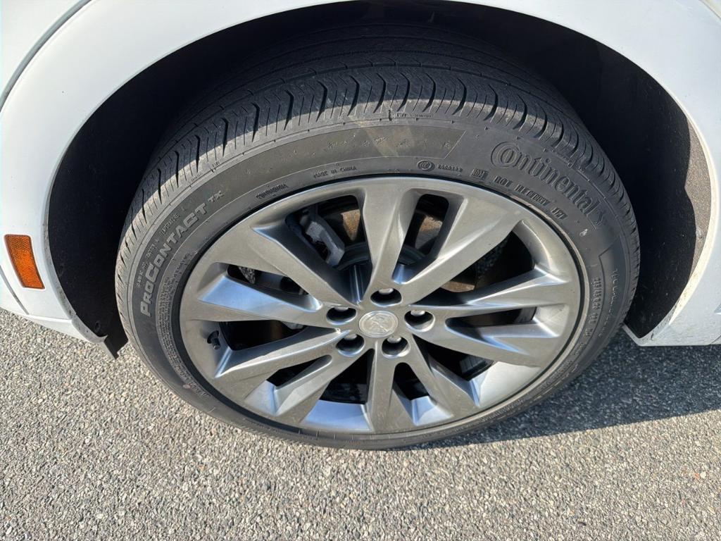 used 2021 Buick Envision car, priced at $26,000