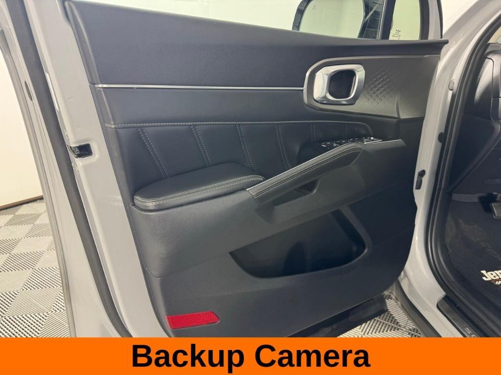 used 2022 Kia Sorento car, priced at $23,265