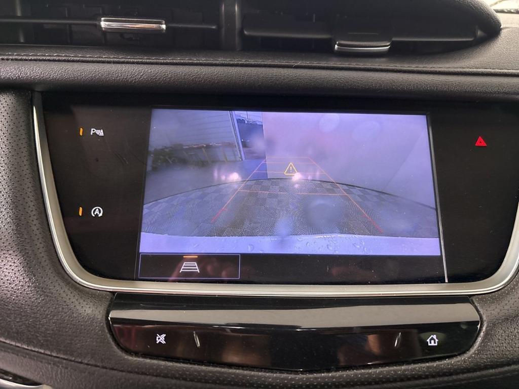 used 2022 Cadillac XT5 car, priced at $33,387