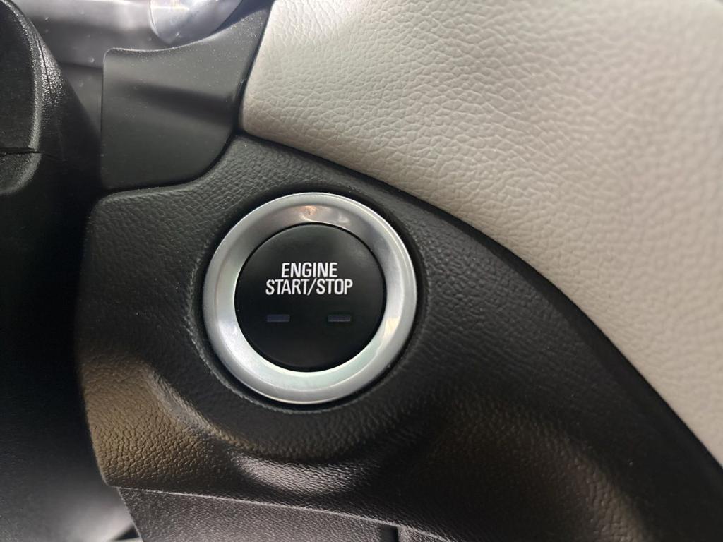 used 2022 Chevrolet Equinox car, priced at $17,488