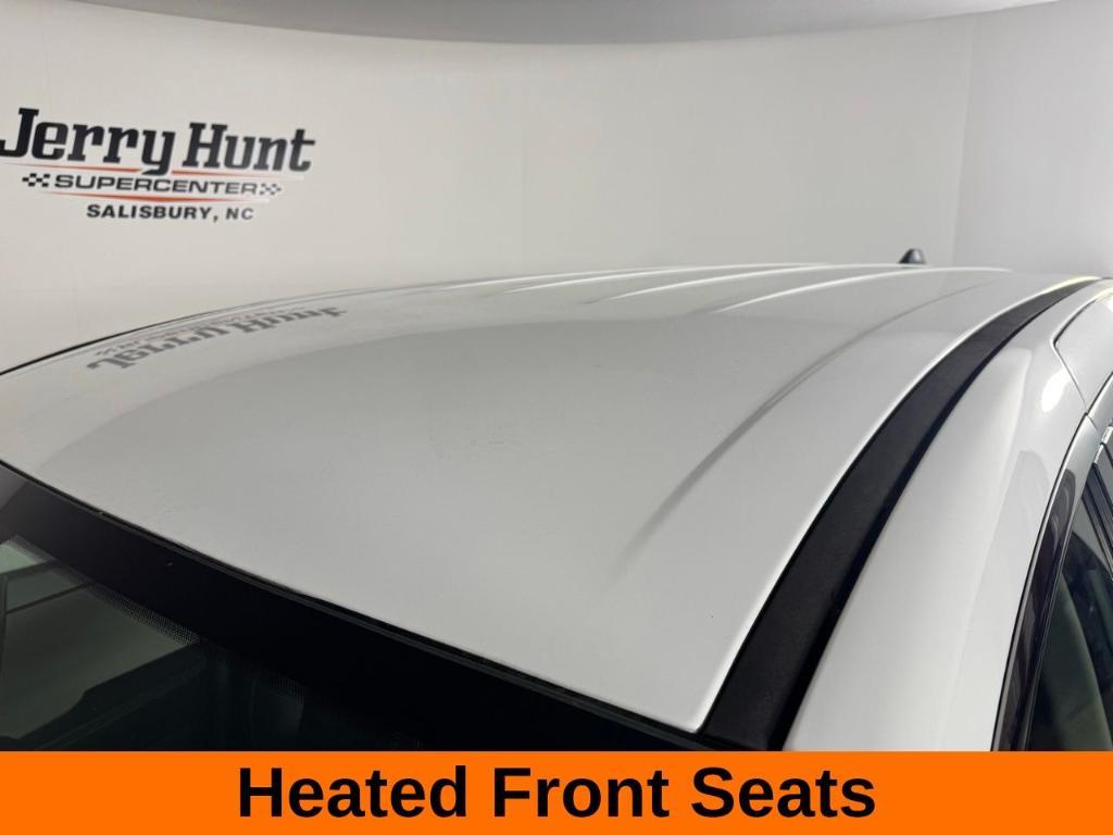 used 2023 Chrysler Pacifica car, priced at $22,600