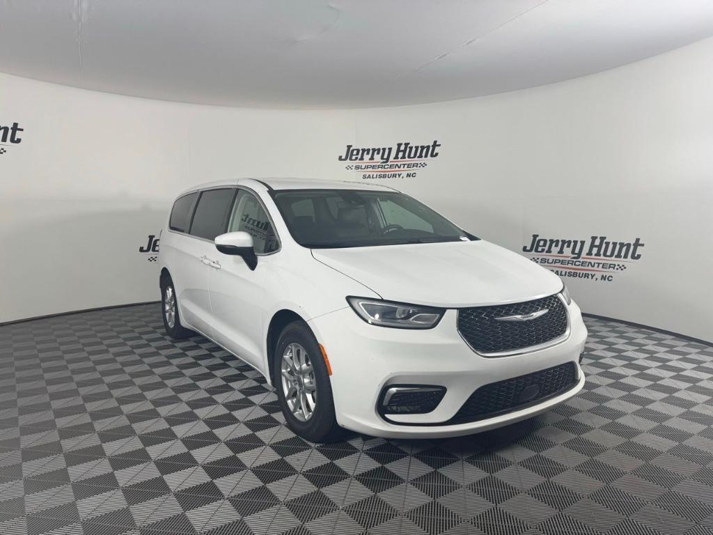 used 2023 Chrysler Pacifica car, priced at $23,879