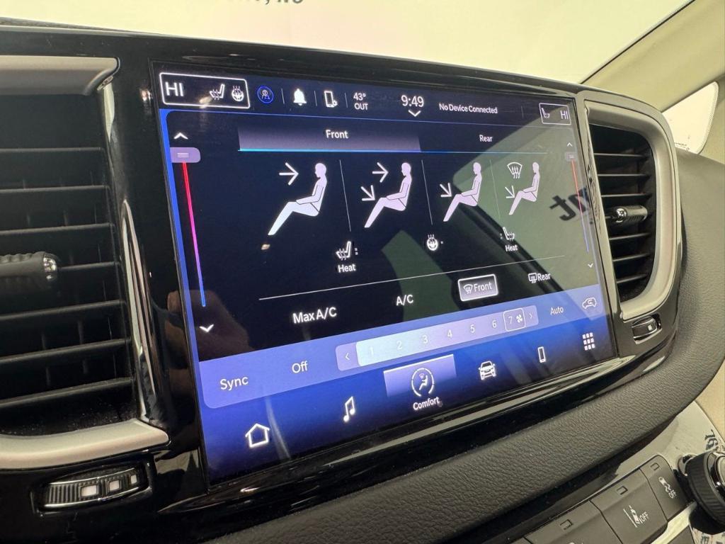 used 2023 Chrysler Pacifica car, priced at $22,600