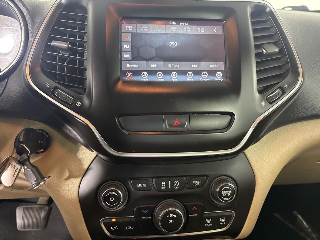 used 2020 Jeep Cherokee car, priced at $15,586