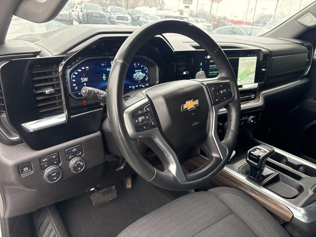 used 2025 Chevrolet Silverado 1500 car, priced at $41,988