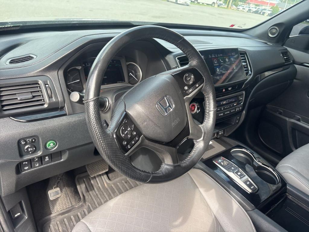 used 2023 Honda Passport car, priced at $34,999