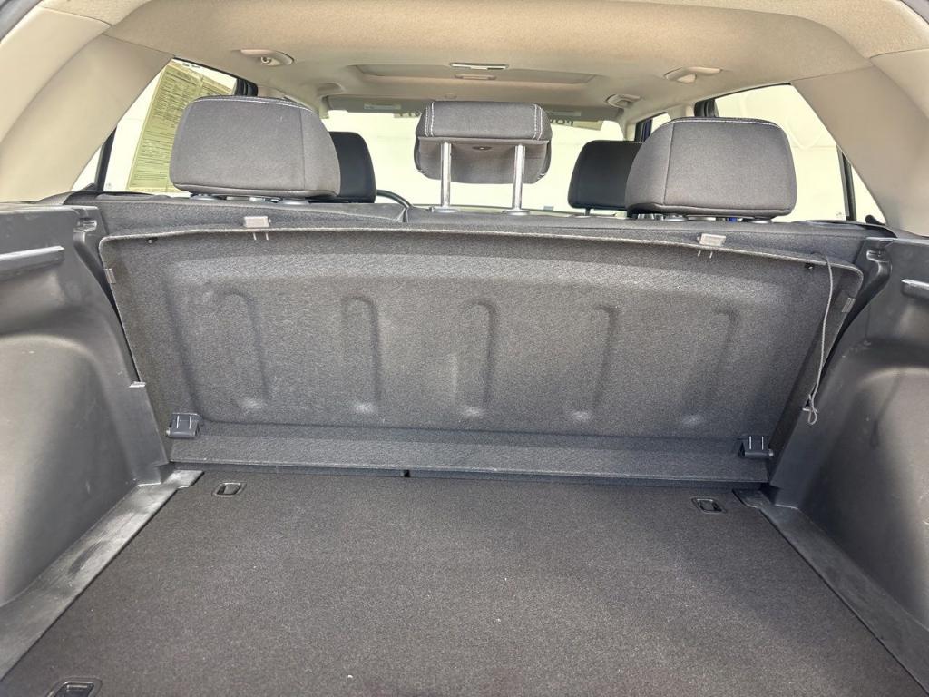 used 2025 Hyundai Venue car, priced at $18,400