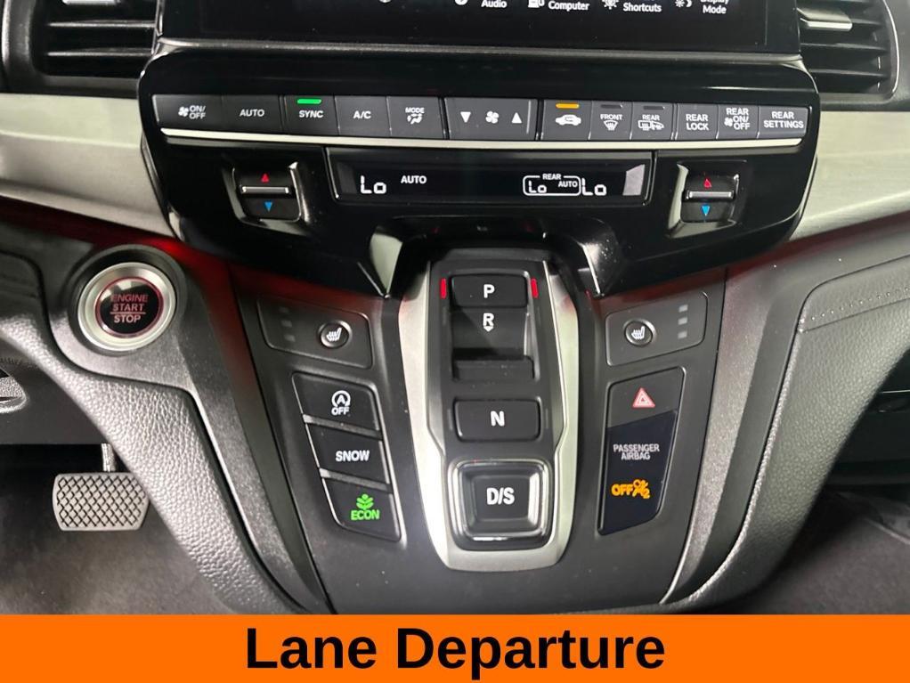 used 2025 Honda Odyssey car, priced at $36,300