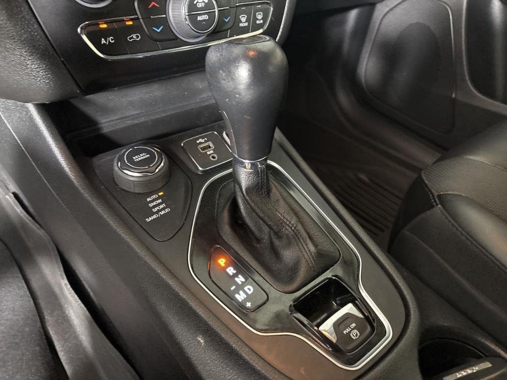 used 2022 Jeep Cherokee car, priced at $22,699