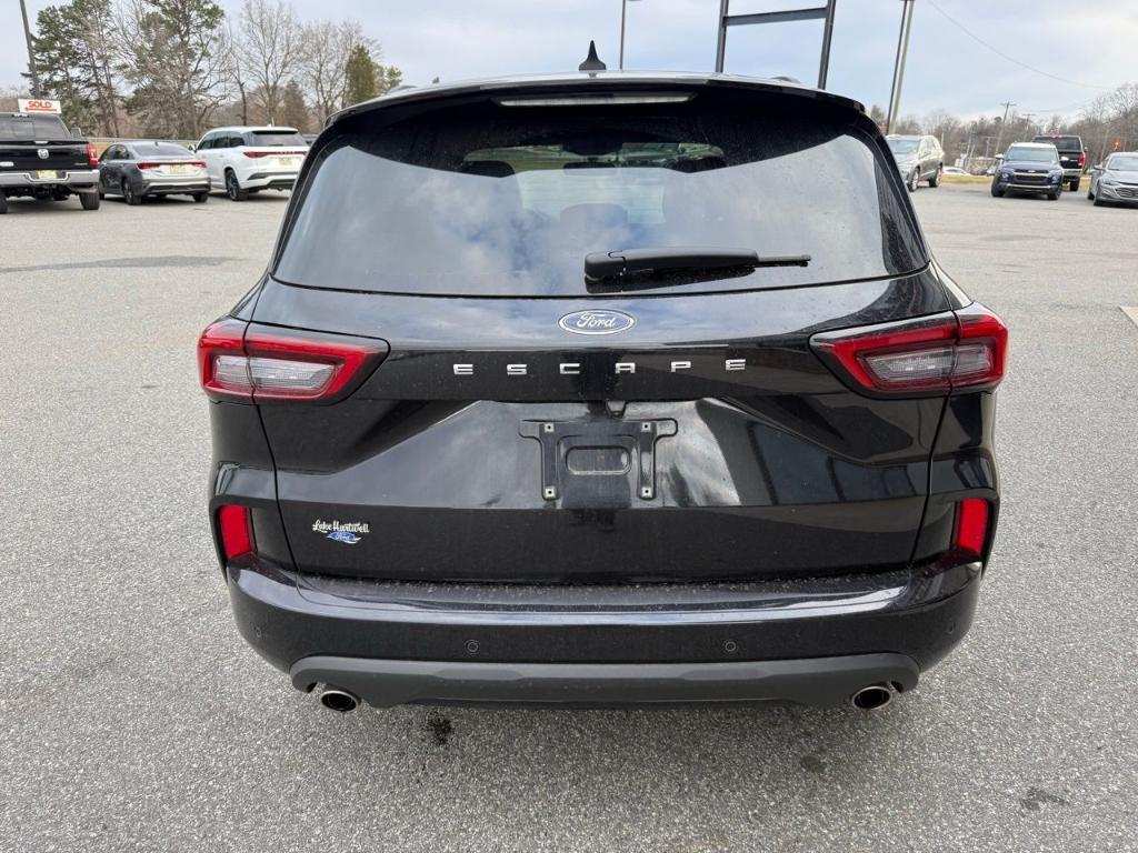 used 2023 Ford Escape car, priced at $20,500