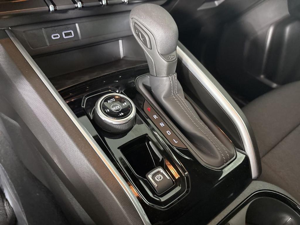 used 2024 Chevrolet Colorado car, priced at $35,988