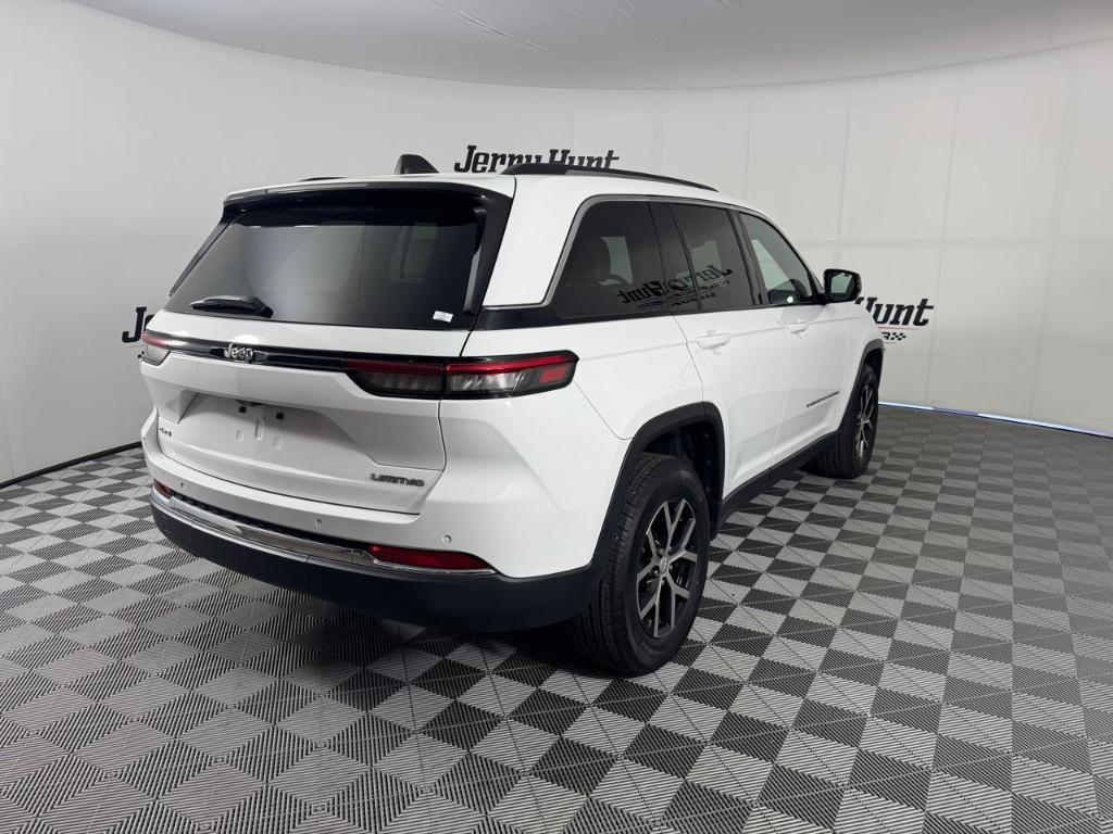 used 2023 Jeep Grand Cherokee car, priced at $33,888