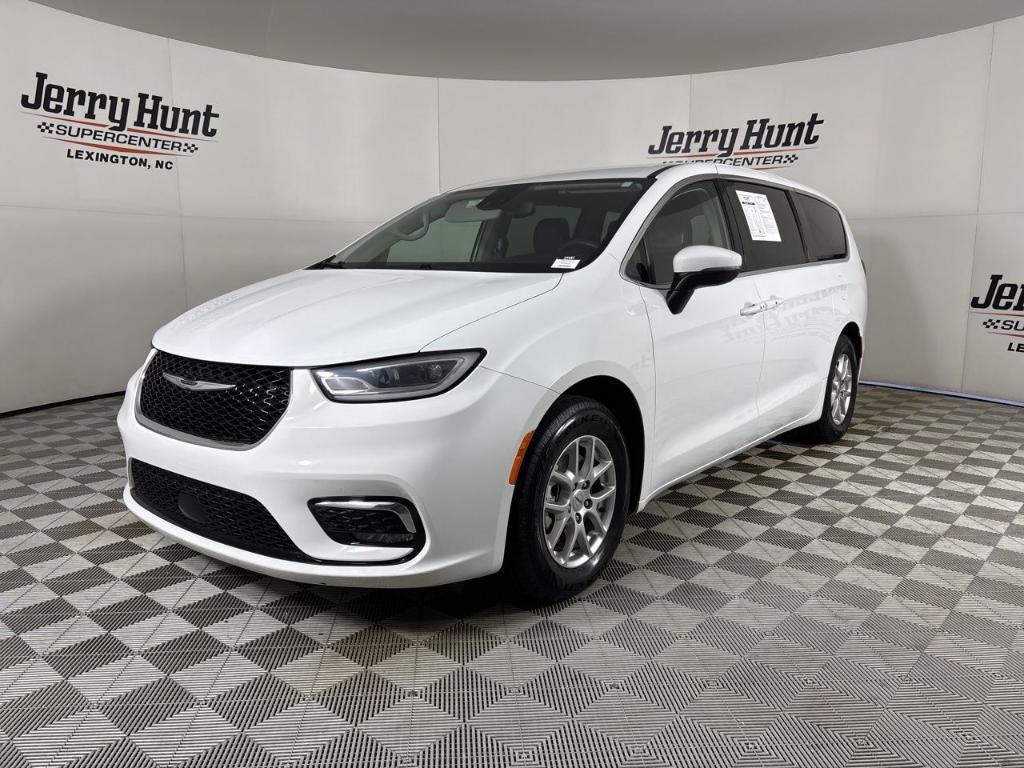 used 2023 Chrysler Pacifica car, priced at $22,999