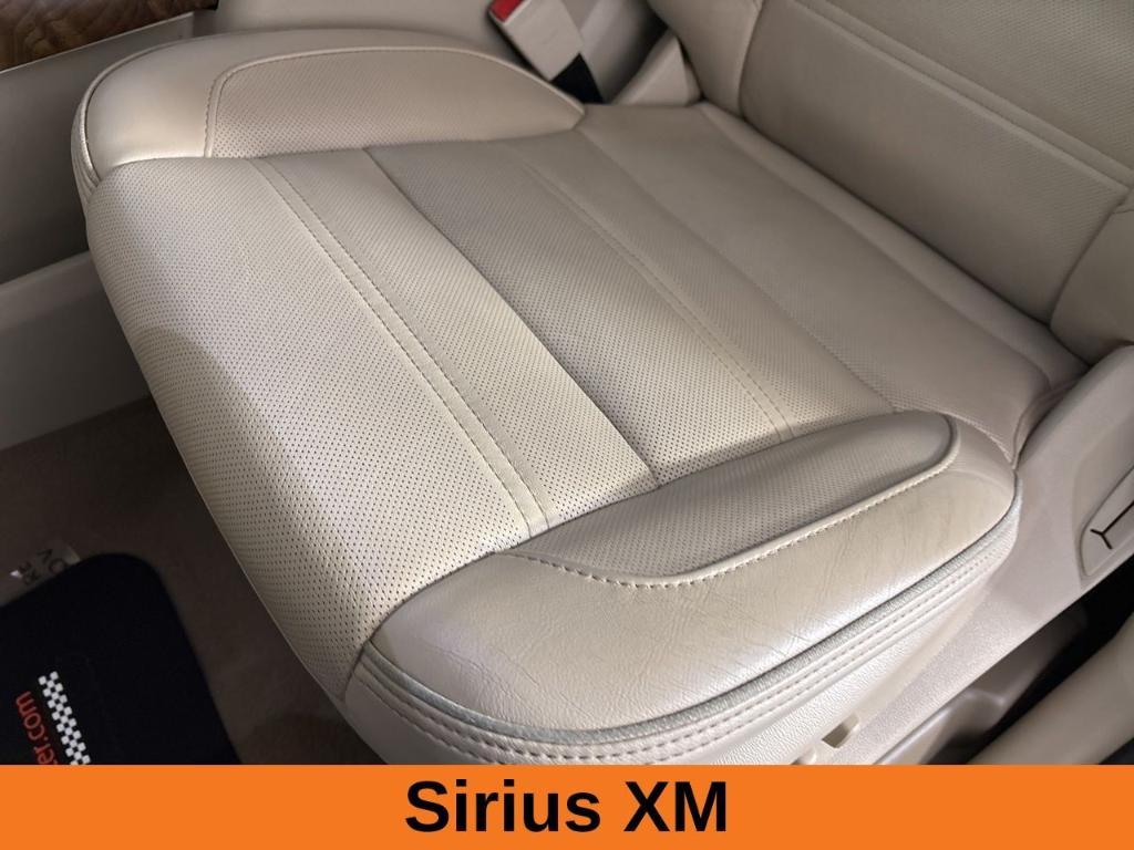 used 2019 GMC Yukon car, priced at $30,588