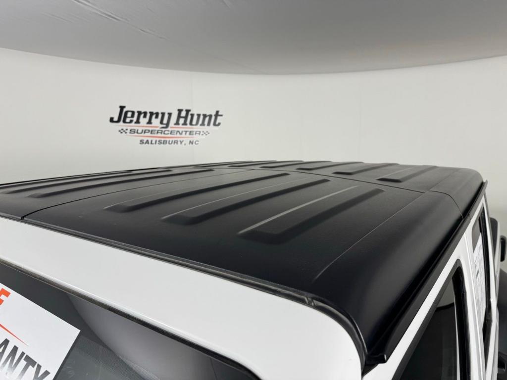 used 2025 Jeep Gladiator car, priced at $32,717