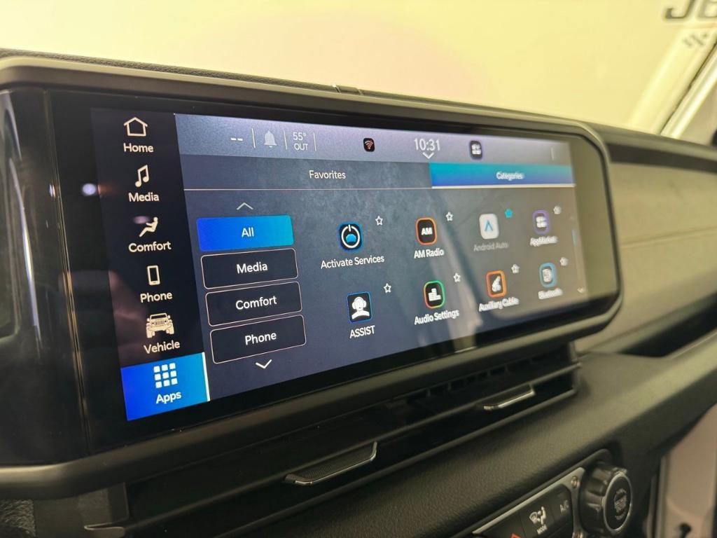 used 2025 Jeep Gladiator car, priced at $32,717