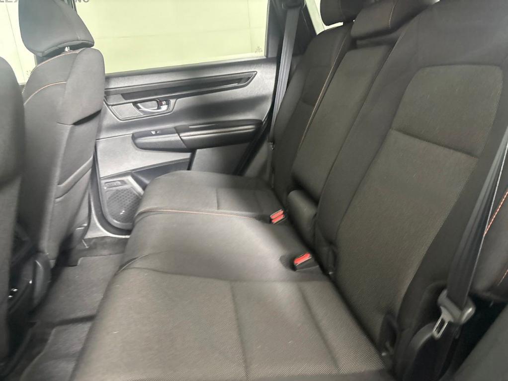 used 2025 Honda CR-V Hybrid car, priced at $30,999