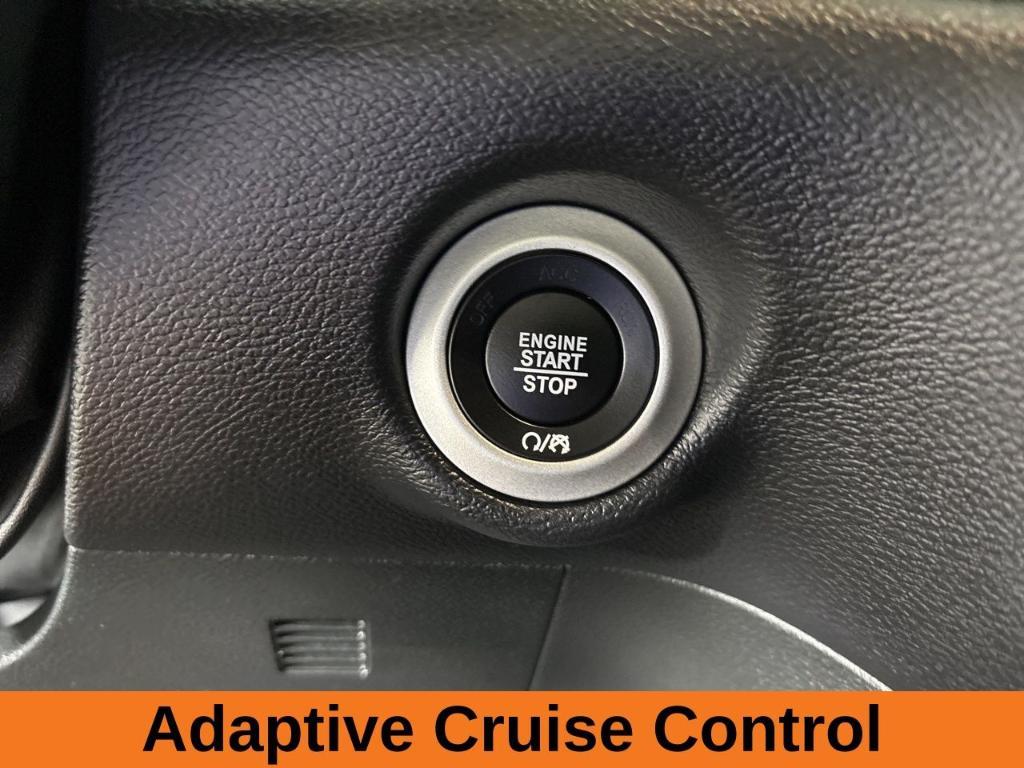 used 2025 Chrysler Pacifica car, priced at $30,988