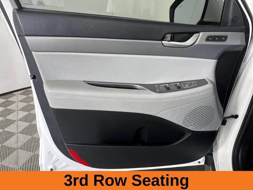 used 2022 Hyundai Palisade car, priced at $27,999