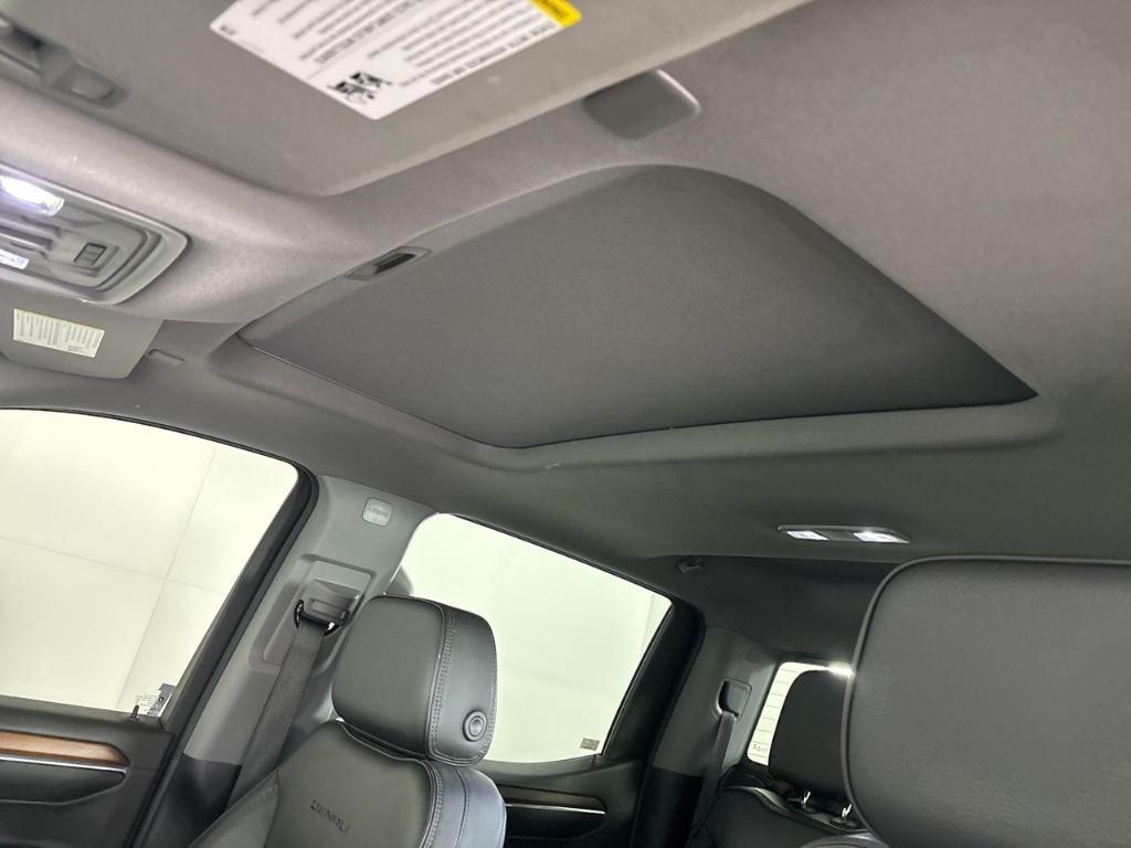 used 2024 GMC Sierra 1500 car, priced at $54,400