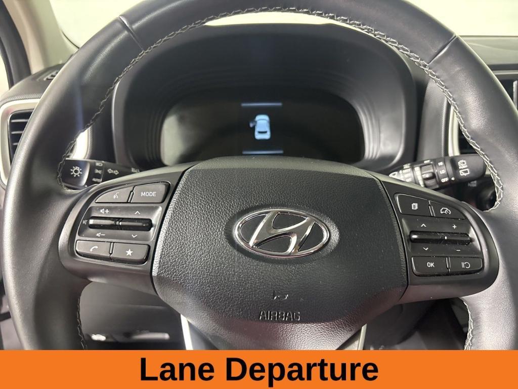 used 2025 Hyundai Venue car, priced at $18,999