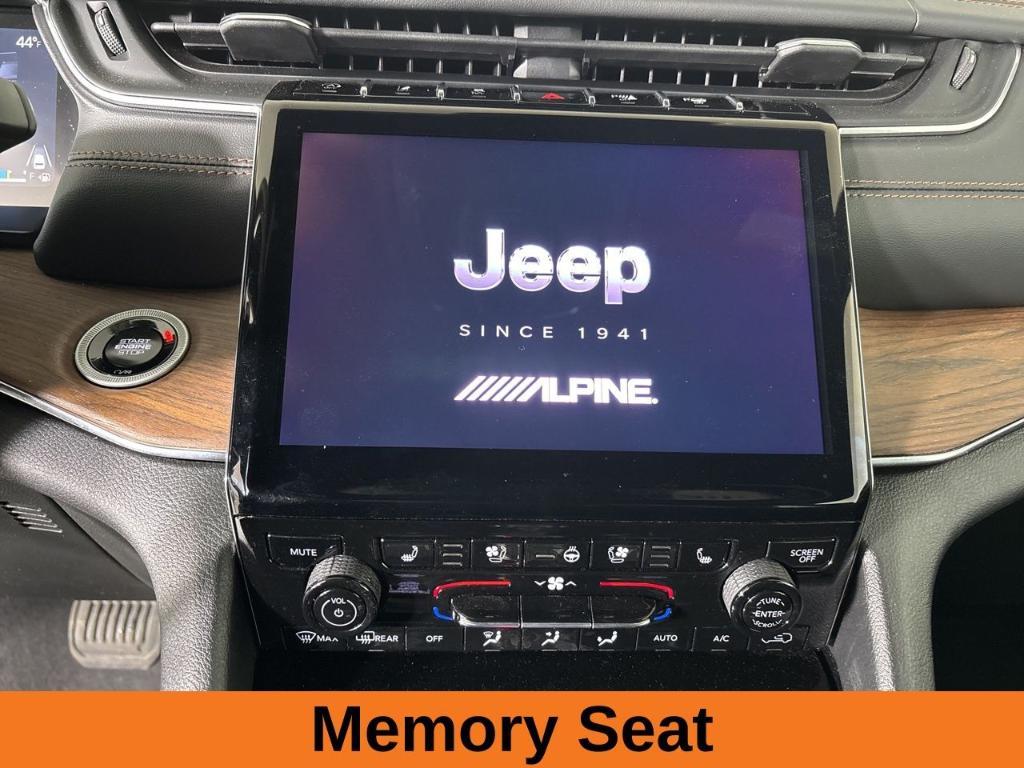 used 2025 Jeep Grand Cherokee car, priced at $45,100