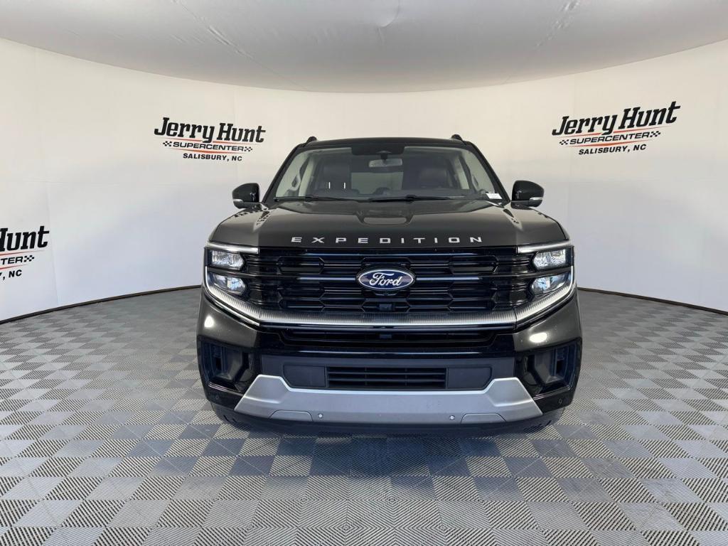 used 2025 Ford Expedition Max car