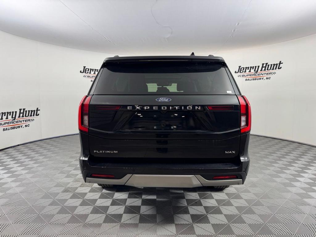 used 2025 Ford Expedition Max car