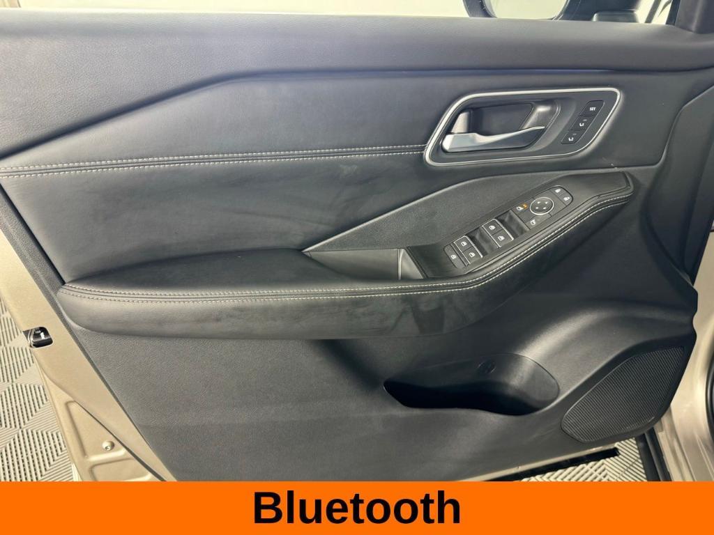 used 2025 Nissan Rogue car, priced at $31,988