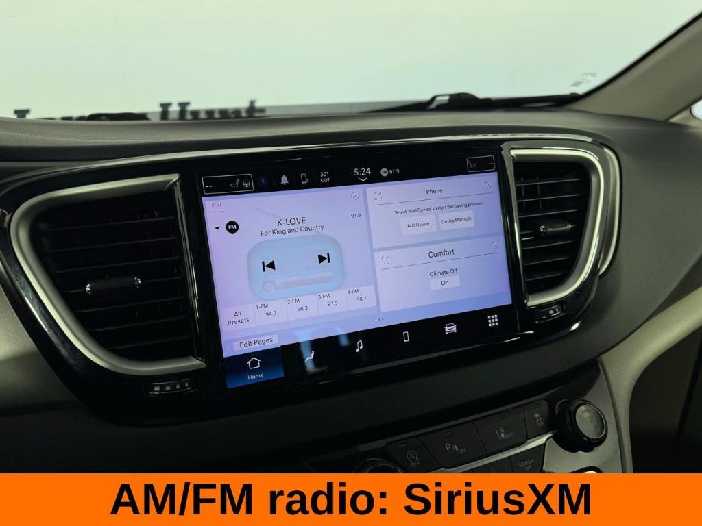 used 2023 Chrysler Pacifica car, priced at $23,788