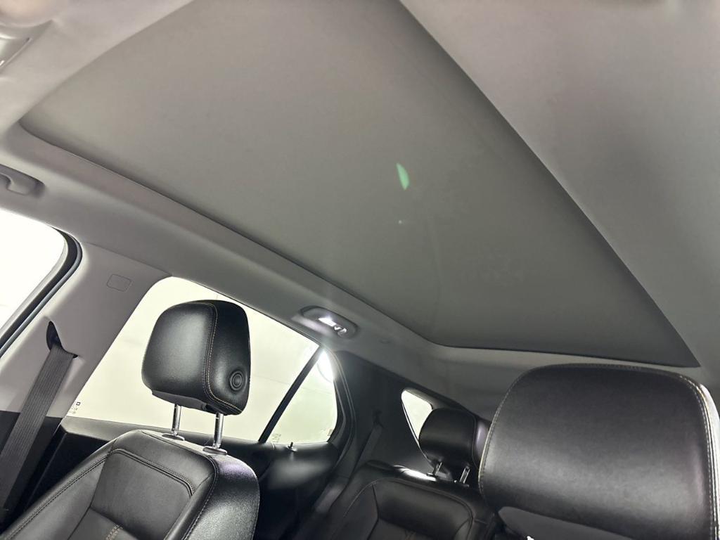 used 2023 Chevrolet Equinox car, priced at $22,301