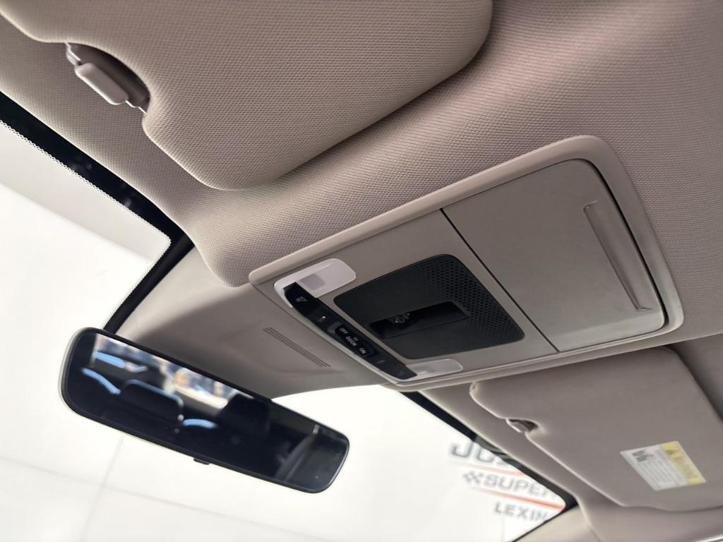 used 2025 Honda CR-V car, priced at $31,288