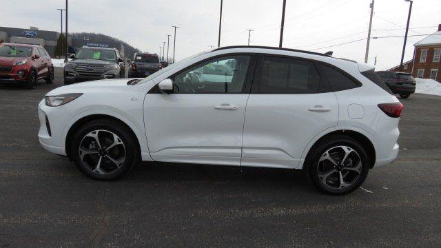used 2023 Ford Escape car, priced at $27,892